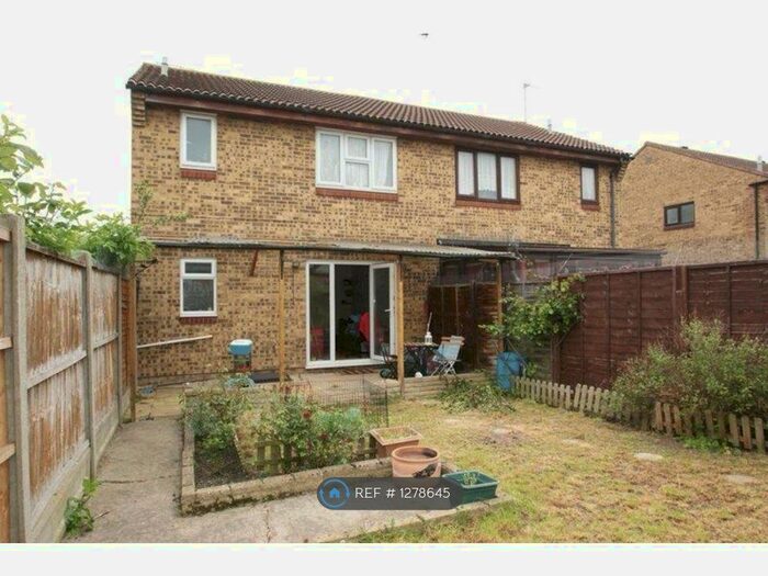 1 Bedroom Flat To Rent In Kipling Avenue, Tilbury RM18