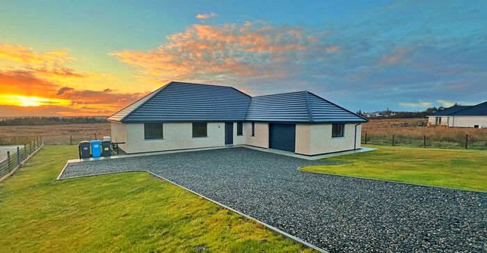 4 Bedroom Bungalow For Sale In Newmarket, Isle Of Lewis, HS2