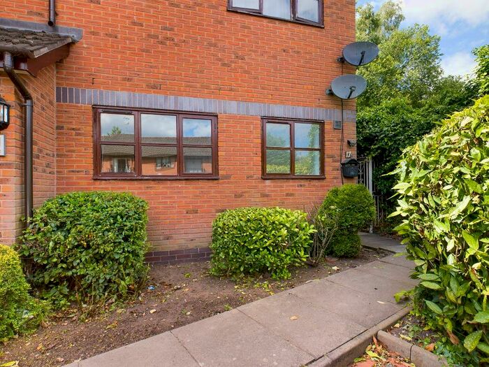 1 Bedroom Flat To Rent In Bellingham Grove, Sneyd Green, Stoke-on-Trent, ST1