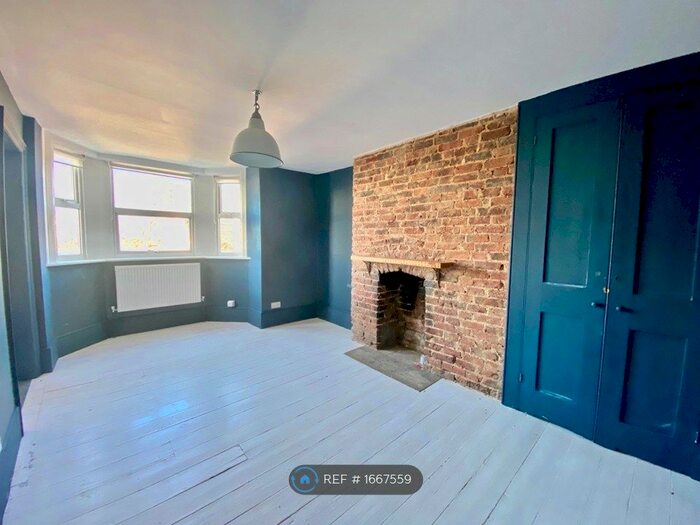 1 Bedroom Flat To Rent In St Margaret's Terrace, St Leonard's On Sea, East Sussex, TN37