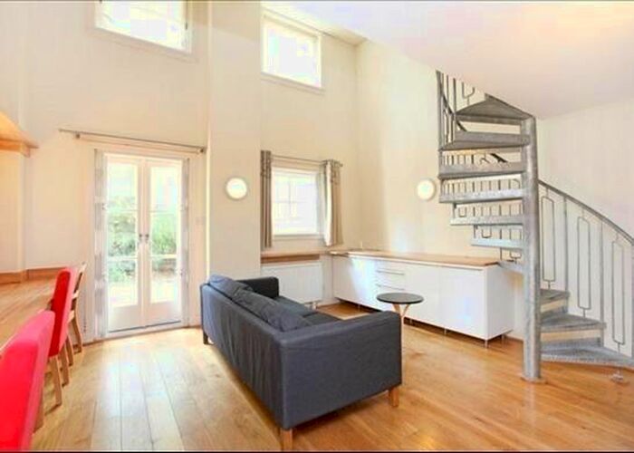 1 Bedroom Flat To Rent In York Way, Kings Cross, London, N1