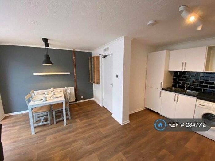 5 Bedroom End Of Terrace House To Rent In Herald Close, Beeston, Nottingham, NG9