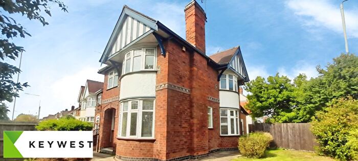 3 Bedroom Detached House For Sale In Wyngate Drive, Leicester, LE3