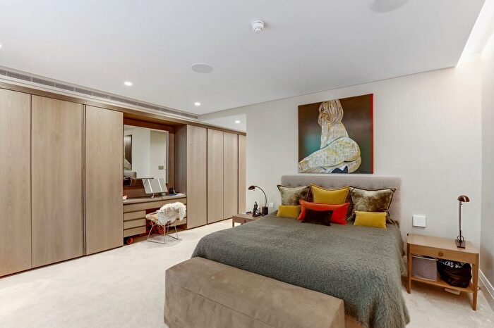 3 Bedroom Flat For Sale In Holland Park Villas, Kensington, London, United Kingdom, W8