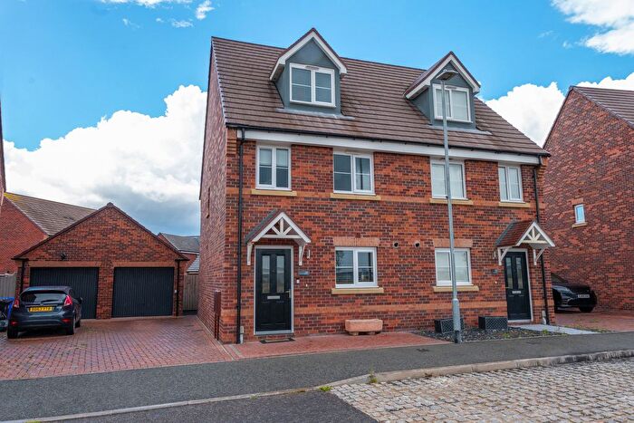 3 Bedroom Semi-Detached House For Sale In Abbot Road, Burton-On-Trent, DE13
