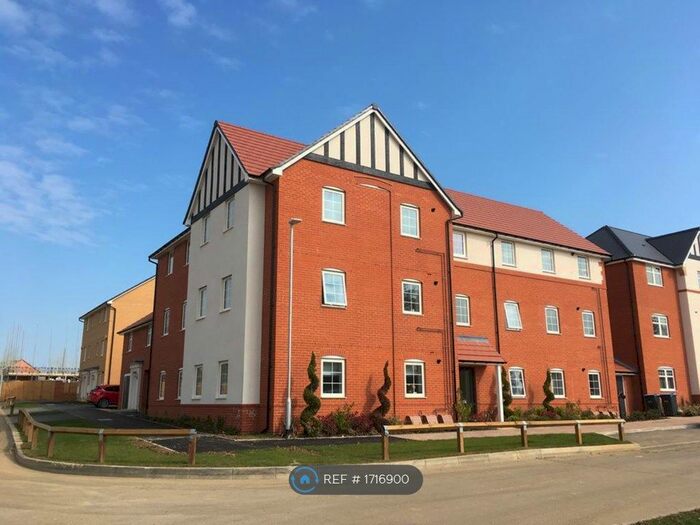 1 Bedroom Flat To Rent In Gilden Park, Old Harlow, CM17