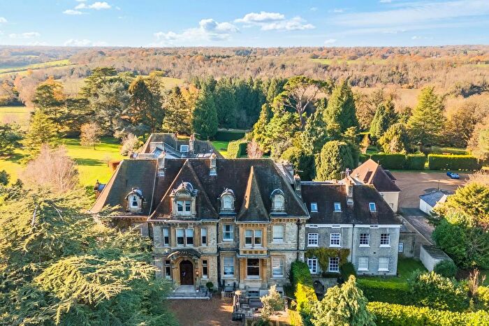 6 Bedroom Property For Sale In Shabden Park, Chipstead, CR5