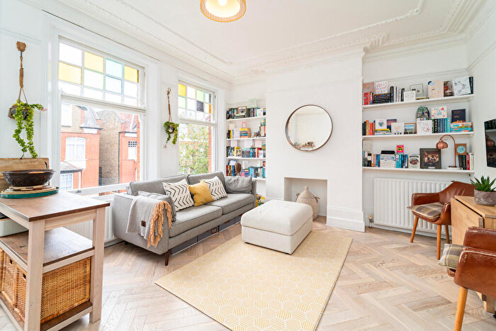 2 Bedroom Apartment To Rent In Nelson Road, Crouch End, London, N8