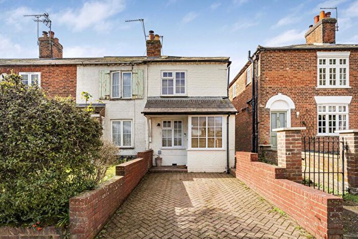 2 Bedroom End Of Terrace House For Sale In High Street, Redbourn, AL3