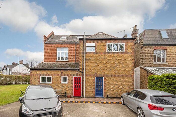 1 Bedroom Maisonette To Rent In Pepys Road, Raynes Park, London, SW20