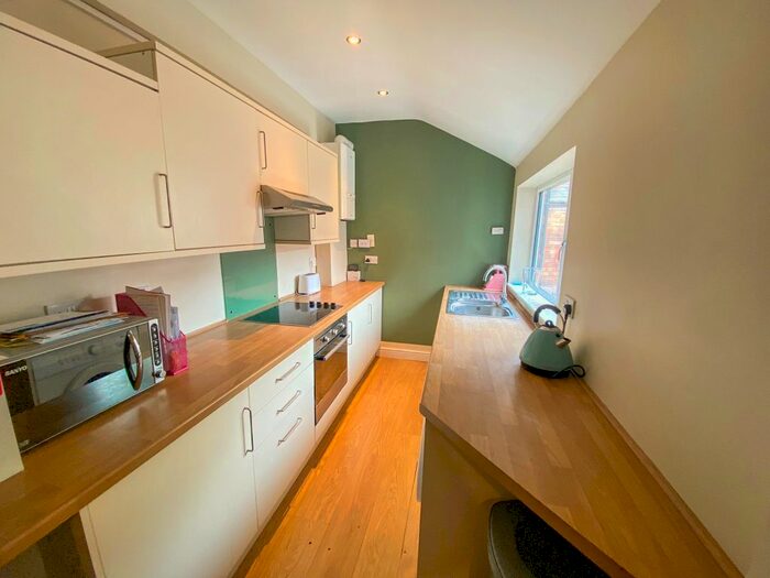 3 Bedroom Terraced House To Rent In Cranwell Street, Lincoln, LN5