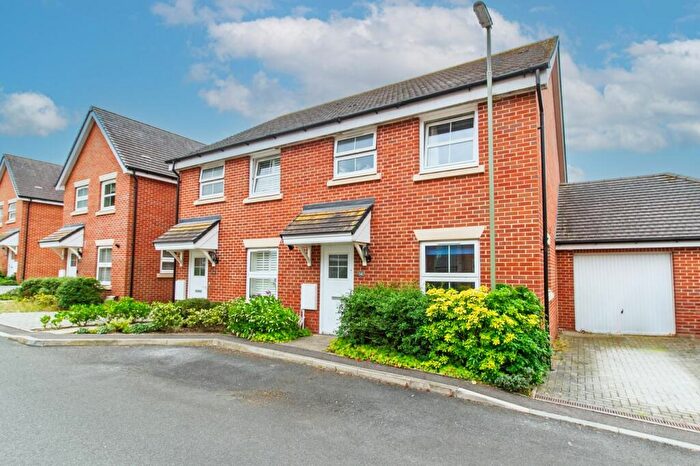 3 Bedroom Semi-Detached House For Sale In Dragons Way, Church Crookham, Fleet, GU52