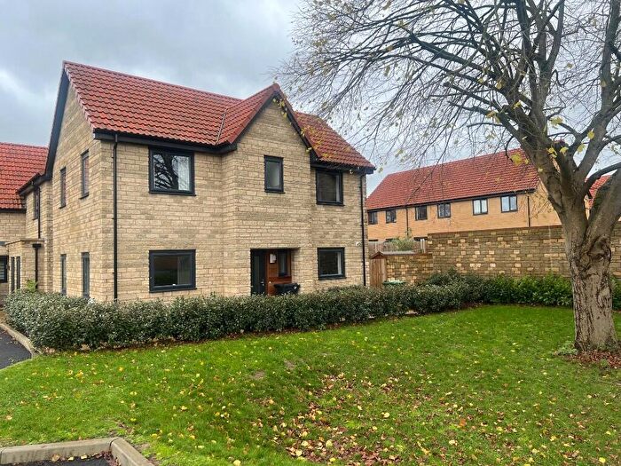 3 Bedroom Detached House To Rent In Barn Owl Road, BS49