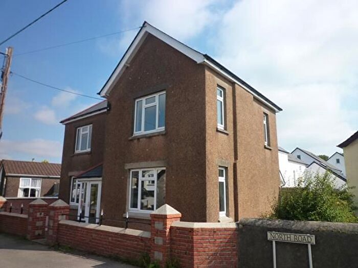 2 Bedroom Town House To Rent In Lyles, Bradworthy, EX22