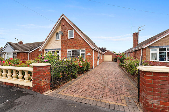 4 Bedroom Detached House For Sale In Elsham Drive, Waltham, DN37