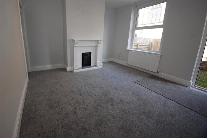 2 Bedroom House To Rent In St. John Street, Brighouse, HD6