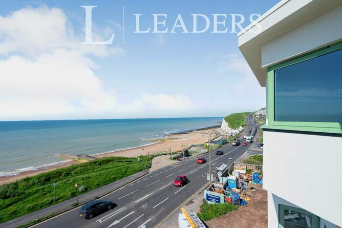 3 Bedroom Apartment To Rent In Penthouse Flat Teynham House, Saltdean, BN2