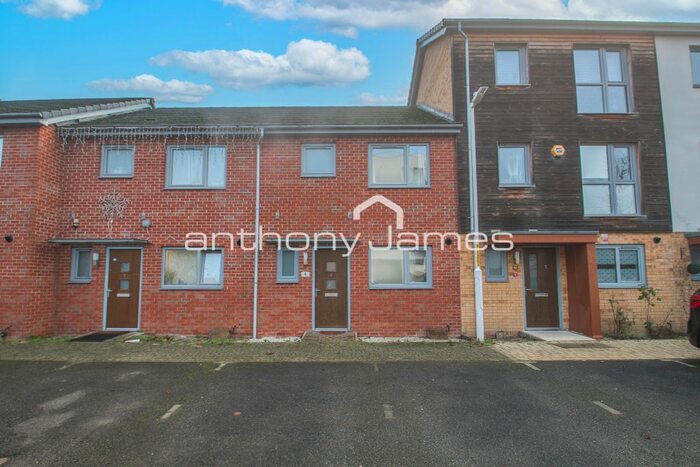 3 Bedroom Terraced House To Rent In Lady Jane Place, Dartford, Kent, DA1