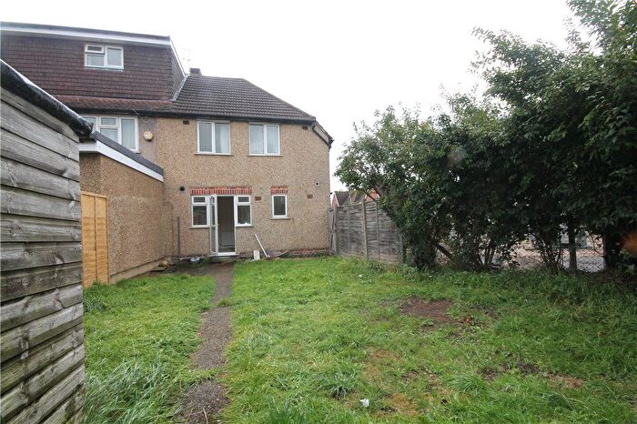 3 Bedroom End Of Terrace House To Rent In Pinewood Avenue, Uxbridge, UB8