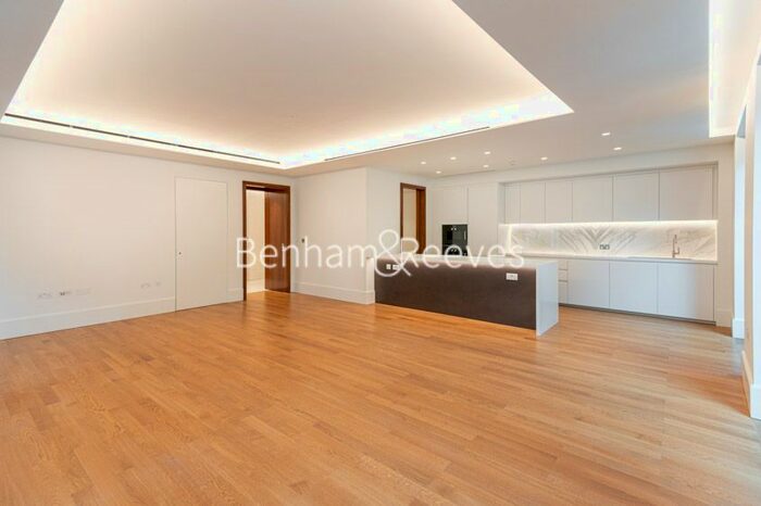 2 Bedroom Flat To Rent In Lancer Square, Kensington, W8