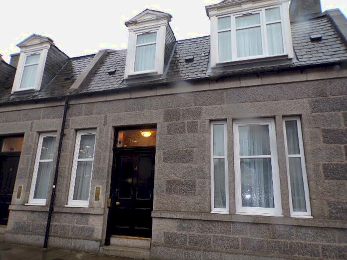 1 Bedroom Flat To Rent In Union Grove, First Floor, AB10