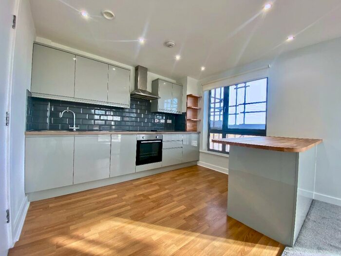 2 Bedroom Apartment To Rent In Metis, City Centre, Sheffield, S3