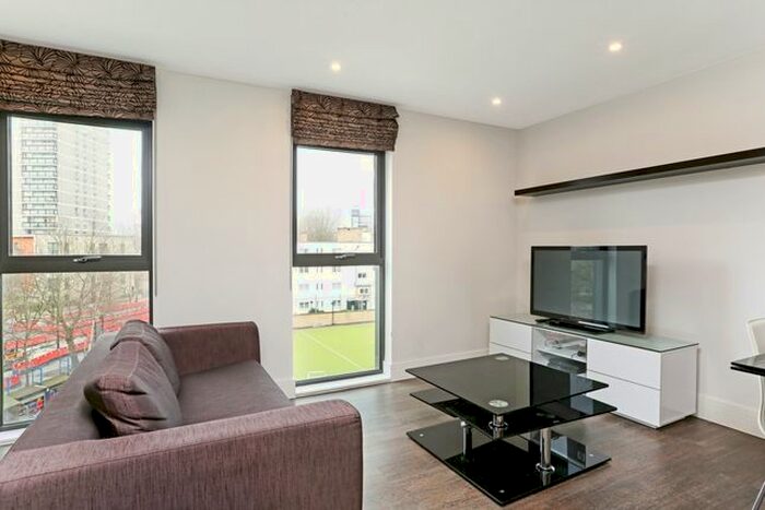 1 Bedroom Flat To Rent In George Row, London, SE16