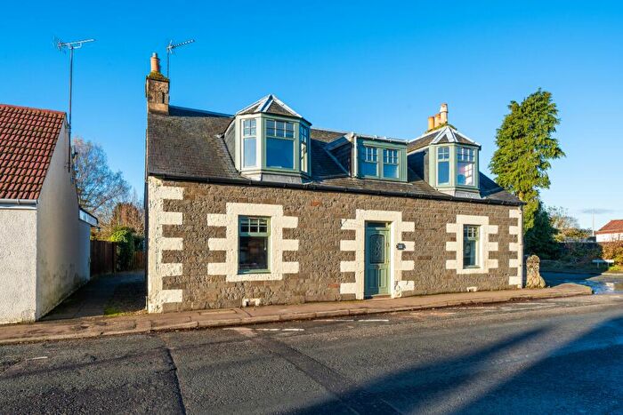 4 Bedroom Detached House For Sale In Main Street, Dunshalt, KY14