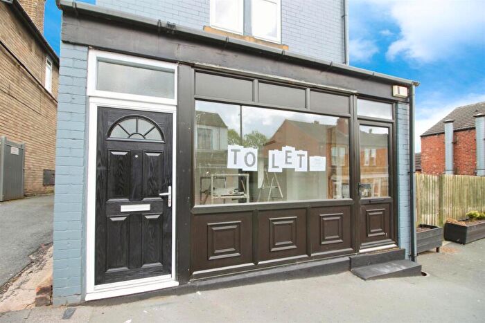 3 Bedroom Flat To Rent In Main Street, Garforth, Leeds, LS25