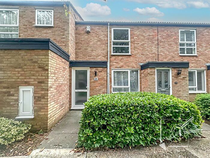 2 Bedroom Terraced House To Rent In Chapel Wood, Longfield, DA3