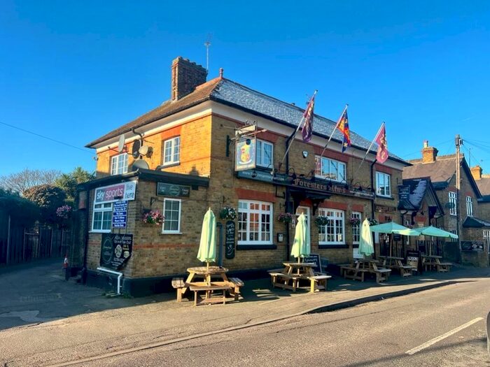 3 Bedroom Flat To Rent In North Street, Egham, Surrey, TW20