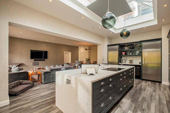 6 Bedroom Detached House For Sale In Regent Avenue, Lytham, FY8