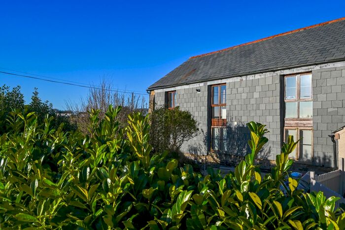 2 Bedroom Flat For Sale In Manor Park, Duloe, Liskeard, PL14