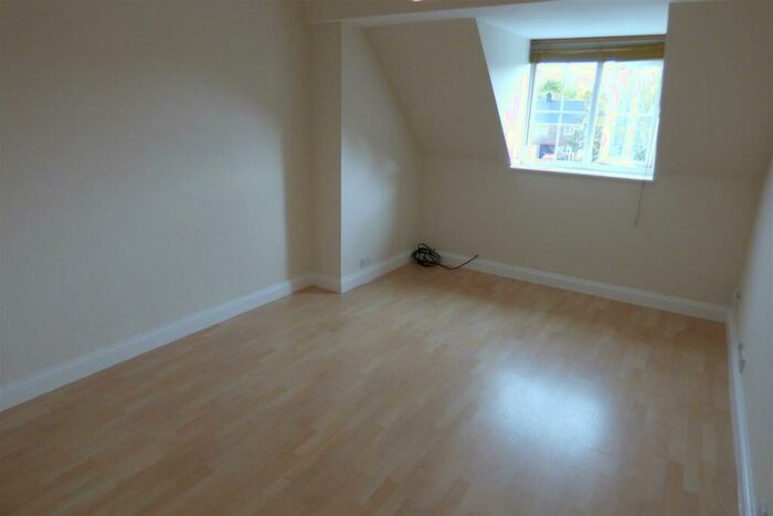 1 Bedroom Property To Rent In Hay Leaze, Yate, Bristol, BS37