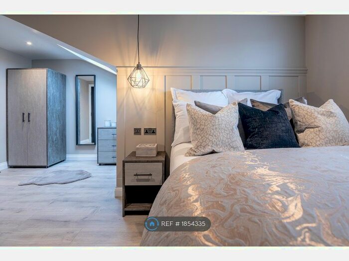 6 Bedroom Terraced House To Rent In Albert Edward Road, Liverpool, L7