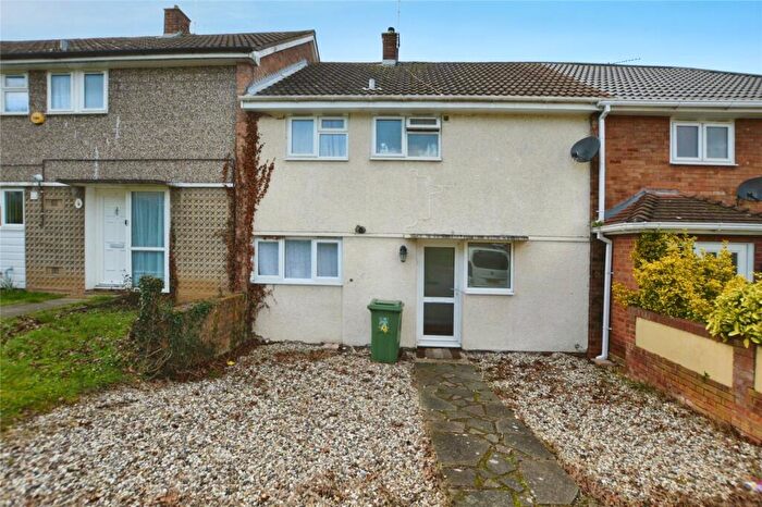 3 Bedroom Terraced House For Sale In West Thorpe, Basildon, Essex, SS14