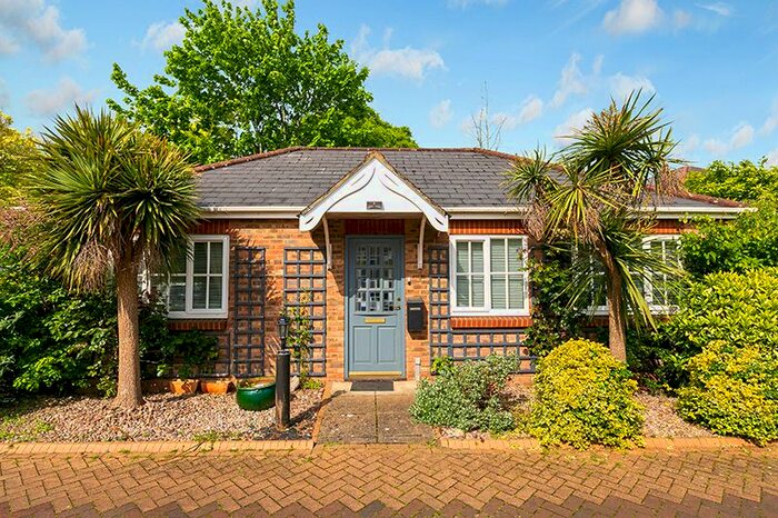 2 Bedroom Bungalow To Rent In Henry Peters Drive, Teddington, TW11