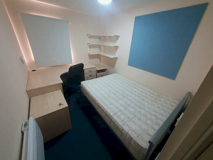 1 Bedroom Flat To Rent In Gwennyth House, Flat, Room, Gwennyth Street, Cathays, CF24