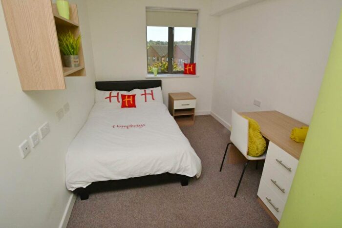 2 Bedroom Flat To Rent In St Marks Street, Nottingham, NG3