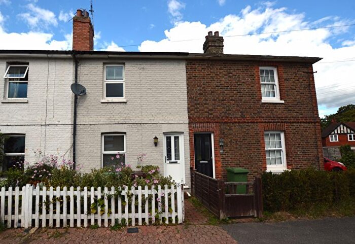 2 Bedroom Terraced House To Rent In Cromwell Road, Tunbridge Wells, TN2