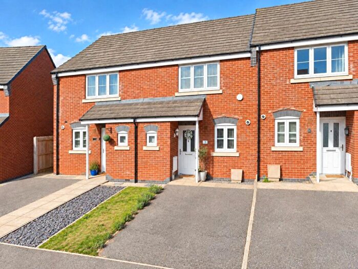 2 Bedroom Terraced House For Sale In Oronsay Close, Hinckley, Leicestershire, LE10
