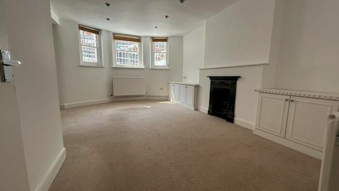 2 Bedroom Flat To Rent In Milton Avenue, Highgate, N6