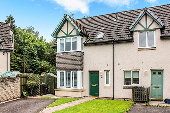 3 Bedroom Semi-Detached House To Rent In Lawder Place, Dunblane, Stirling, FK15