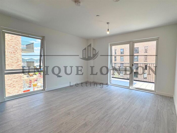 2 Bedroom Flat To Rent In Robertson Apartments, Harrow, HA1