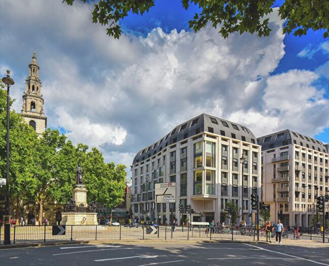 4 Bedroom Flat For Sale In Strand, London, WC2R