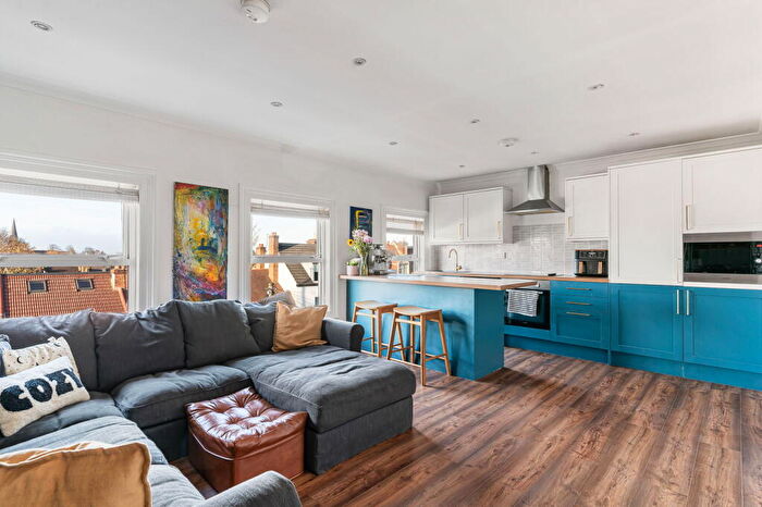 1 Bedroom Flat For Sale In Windmill Road, CR0