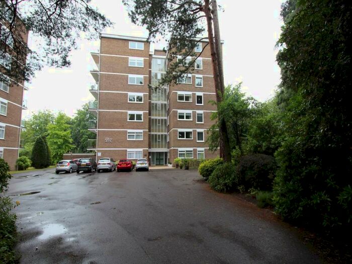 2 Bedroom Flat To Rent In Wilderton Road, Branksome Park, Poole, BH13