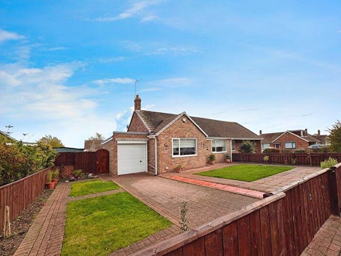 2 Bedroom Semi-Detached Bungalow For Sale In Swaledale Avenue, Blyth, NE24