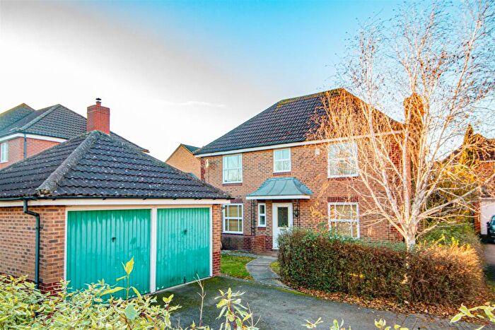 4 Bedroom Detached House To Rent In Hartland Avenue, Tattenhoe, MK4