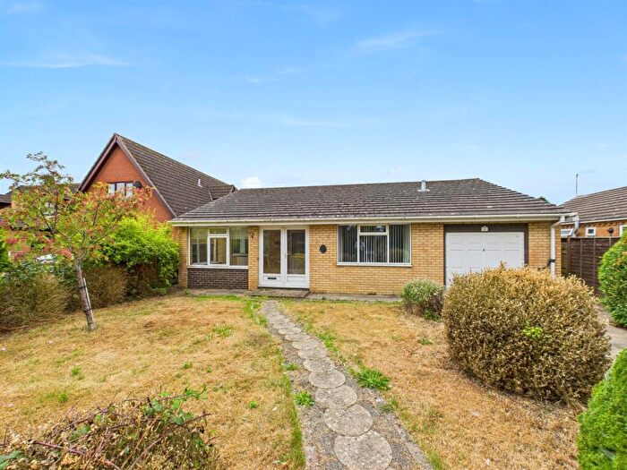 3 Bedroom Detached Bungalow For Sale In Tothby Lane, Alford, LN13